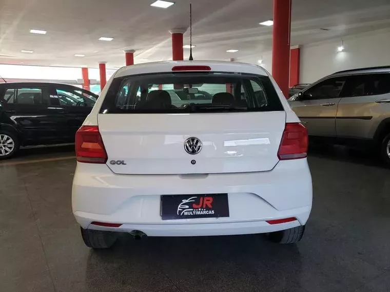 Volkswagen Gol Branco 9