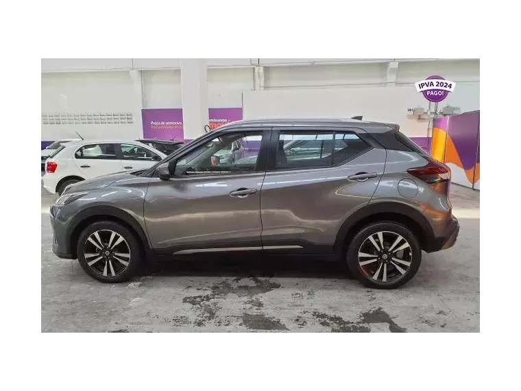 Nissan Kicks Cinza 2