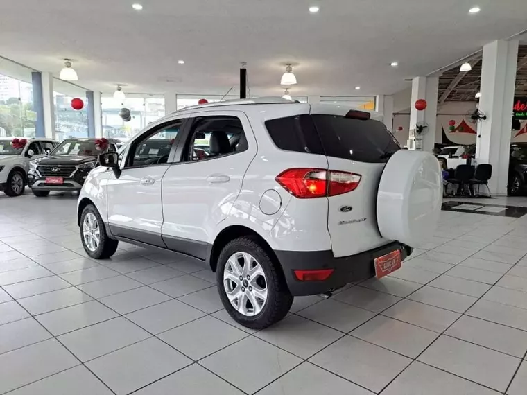 Ford Ecosport Branco 9