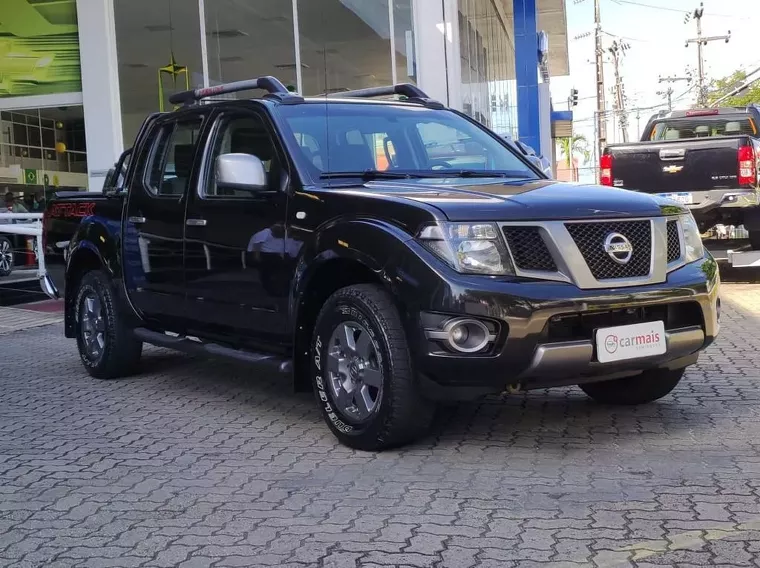 Nissan Frontier Preto 11