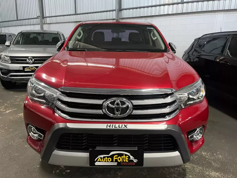 Toyota Hilux Vermelho 1