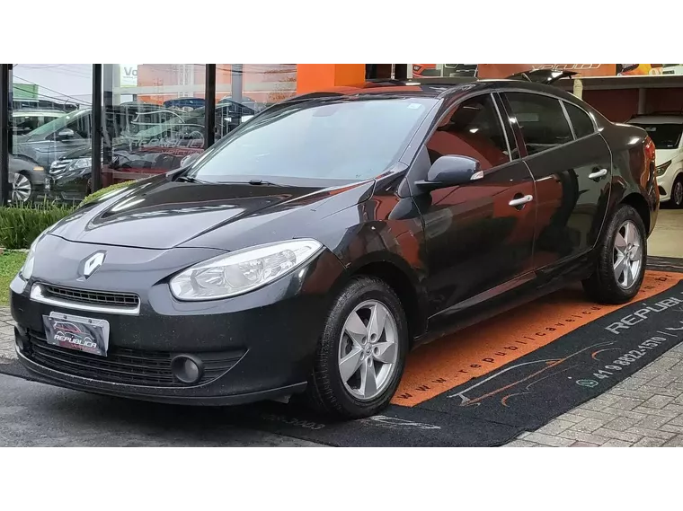 Renault Fluence Preto 3