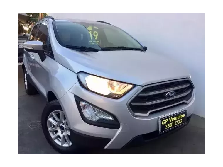 Ford Ecosport Prata 4