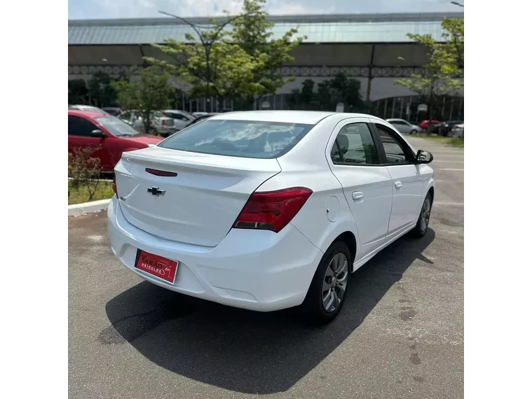 Chevrolet Joy Branco 12