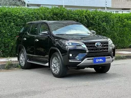 Toyota Hilux SW4