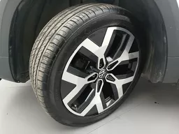 Volkswagen Taos