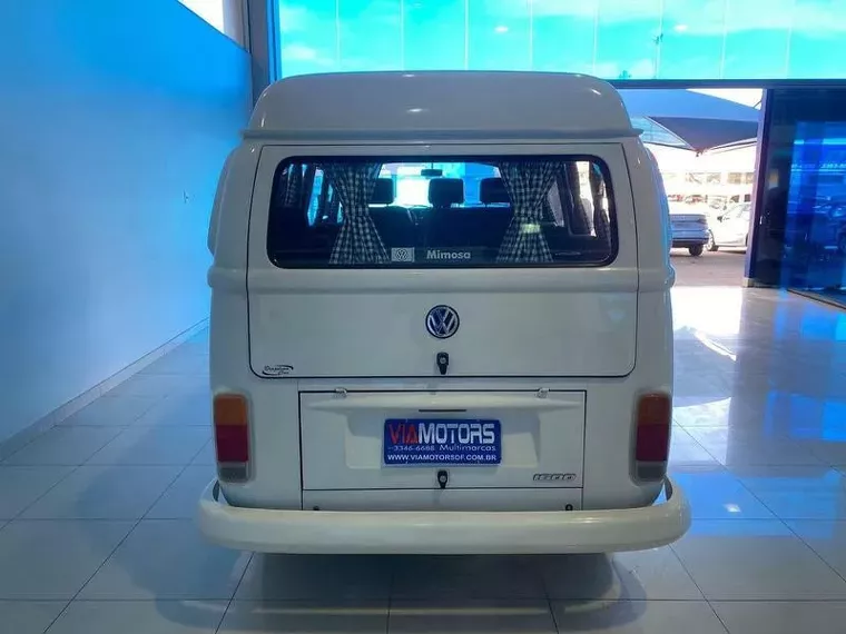 Volkswagen Kombi Branco 5