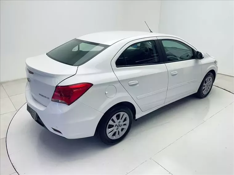 Chevrolet Prisma Branco 7