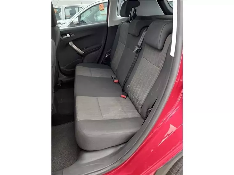 Peugeot 2008 Vermelho 1