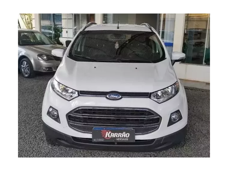 Ford Ecosport Branco 8