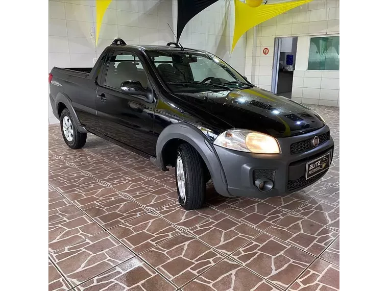 Fiat Strada Preto 7