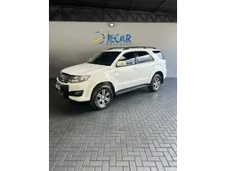 Toyota Hilux SW4