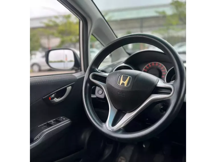 Honda FIT Prata 4