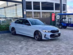 BMW 320i