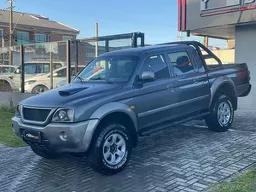 Mitsubishi L200 Outdoor