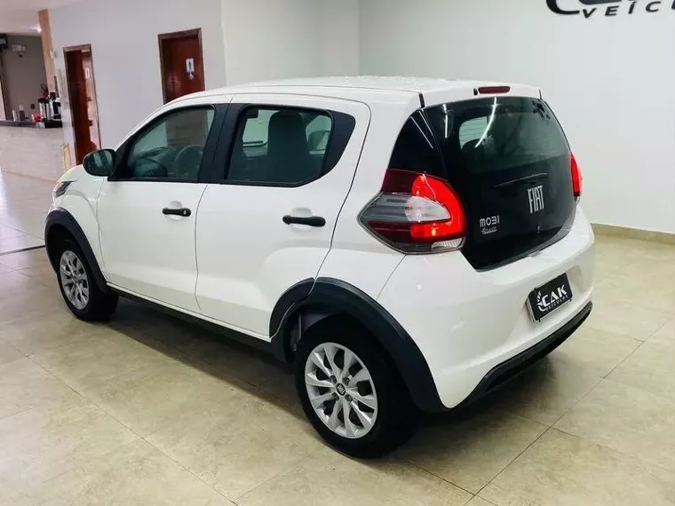 Fiat Mobi Branco 16