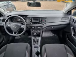 Volkswagen Polo Hatch