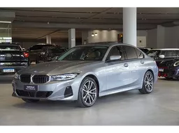 BMW 320i