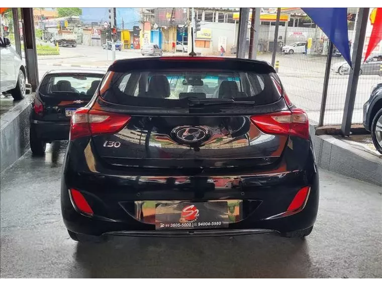 Hyundai I30 Preto 8