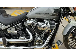 Harley-Davidson Breakout