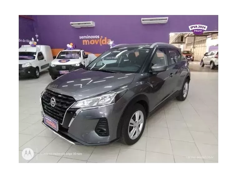 Nissan Kicks Cinza 6