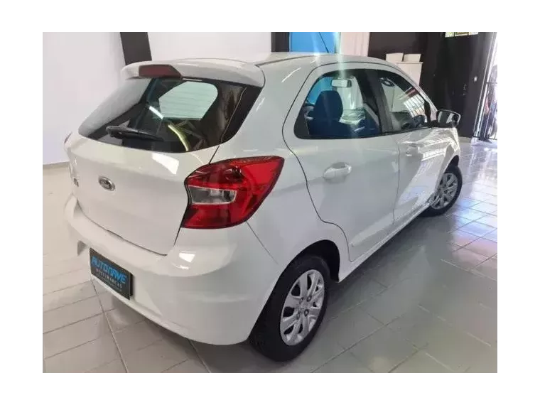 Ford KA Branco 7