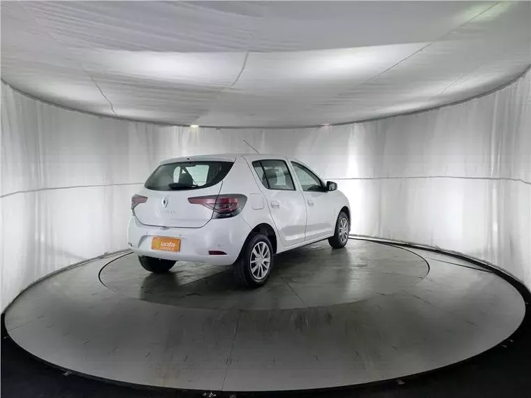 Renault Sandero Branco 16