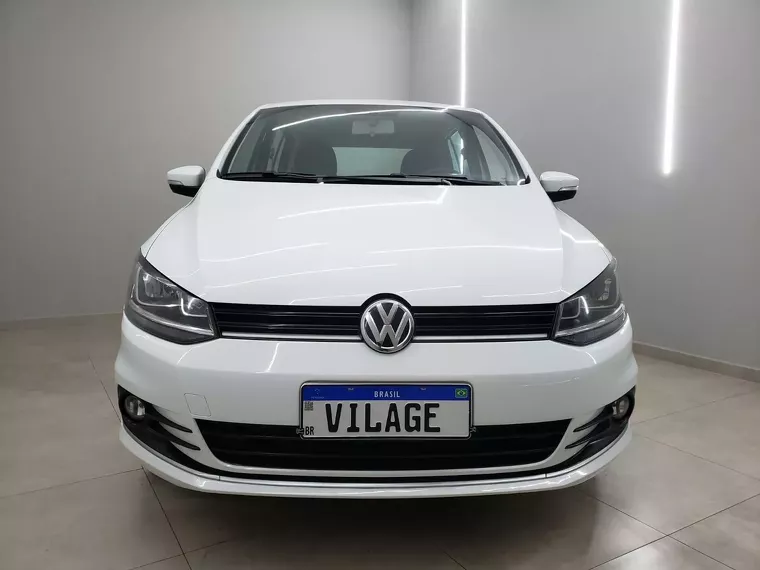 Volkswagen Fox Branco 2