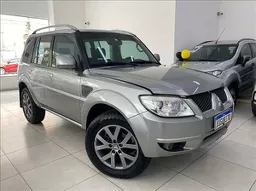 Mitsubishi Pajero TR4