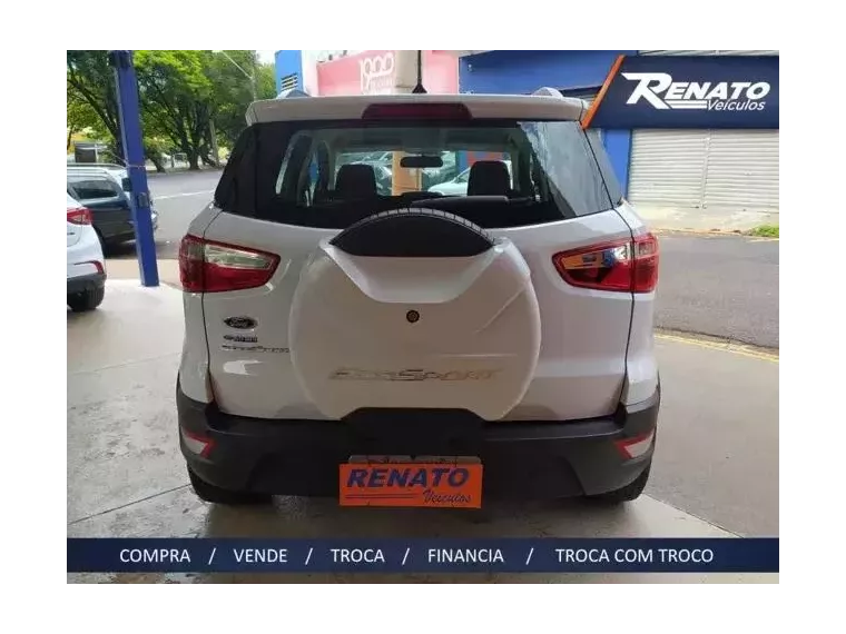 Ford Ecosport Branco 5