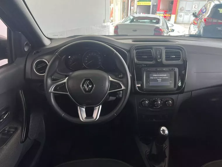 Renault Logan Cinza 1