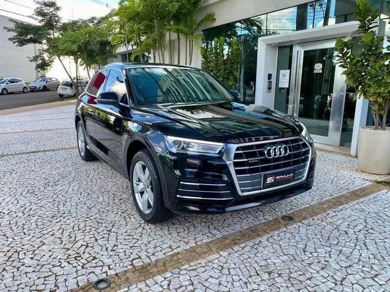 Audi Q5 Preto 1