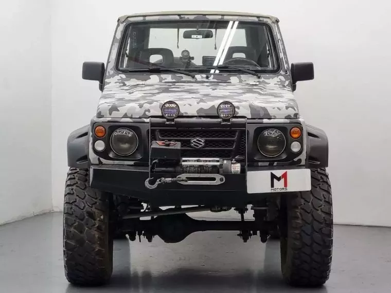 Suzuki Samurai Branco 2