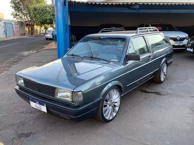 Volkswagen Parati Cinza 3