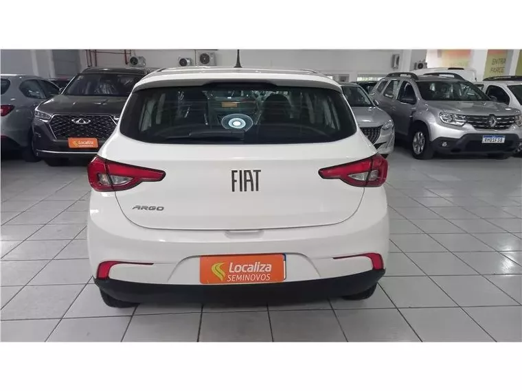 Fiat Argo Branco 2