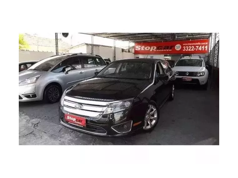 Ford Fusion Preto 4