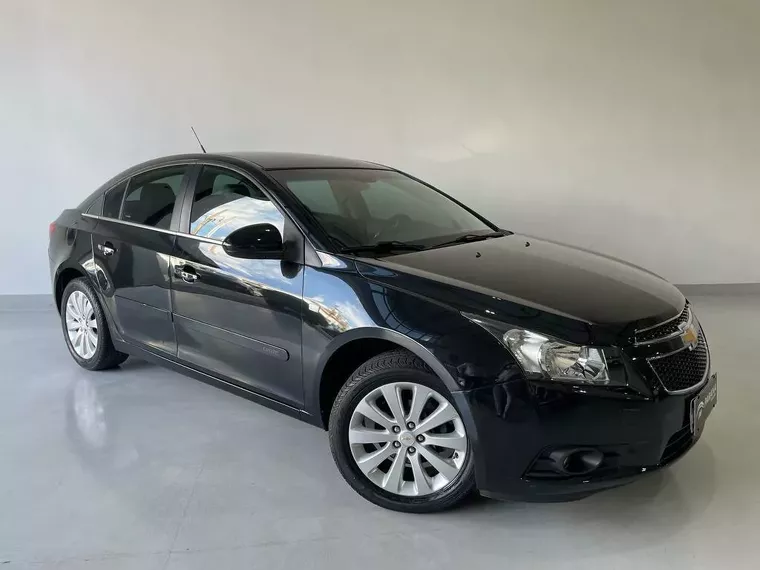 Chevrolet Cruze Preto 8