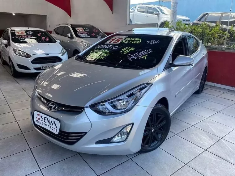 Hyundai Elantra Prata 1