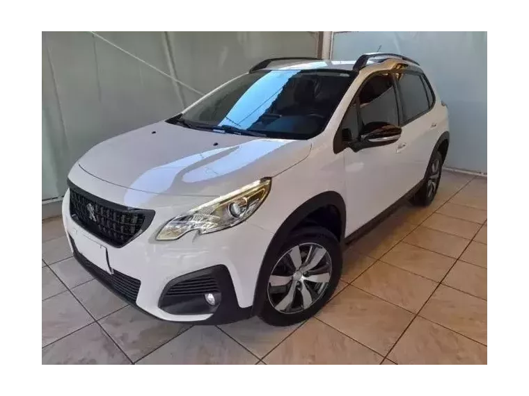 Peugeot 2008 Branco 4