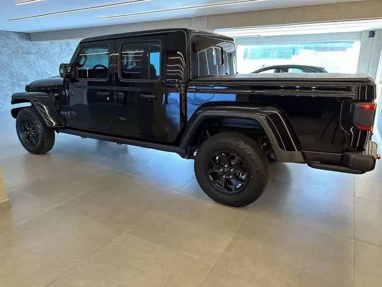 Jeep Gladiator Preto 1