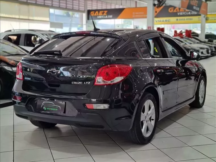 Chevrolet Cruze Preto 2