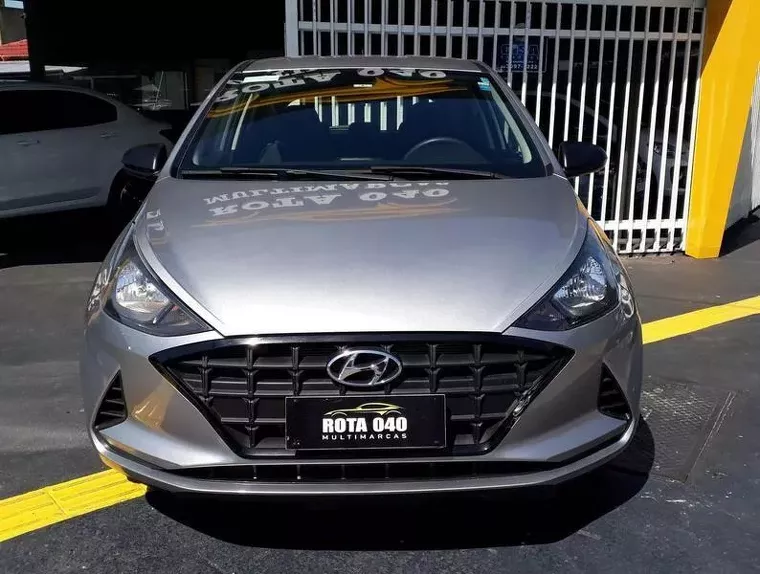 Hyundai HB20 Prata 19