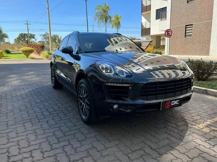 Porsche Macan Cinza 4