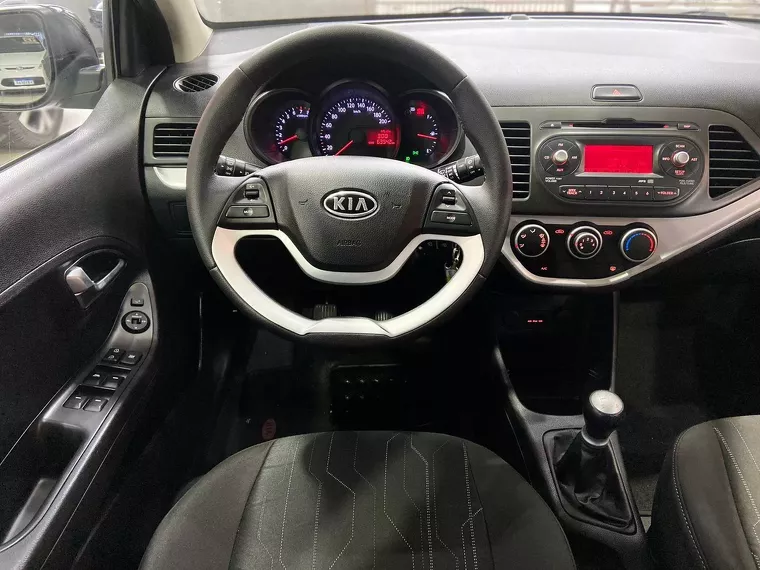 KIA Picanto Preto 10