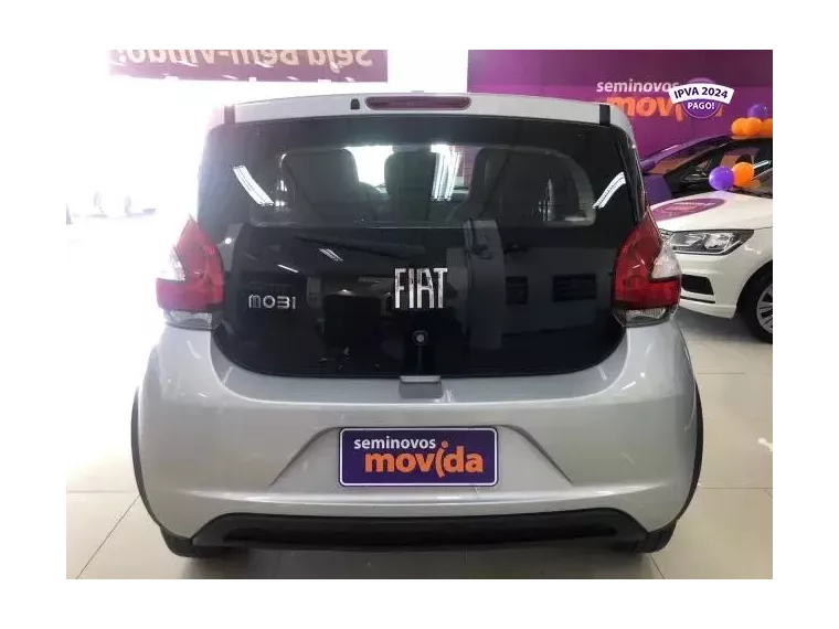 Fiat Mobi Prata 5