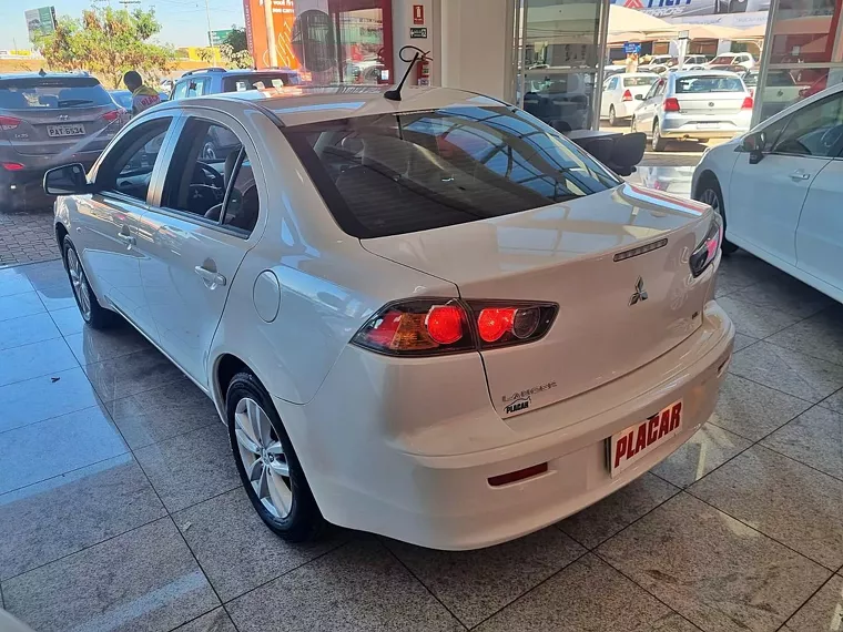 Mitsubishi Lancer Branco 4