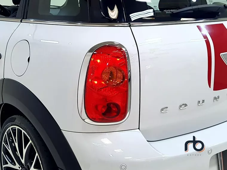 Mini Countryman Branco 1