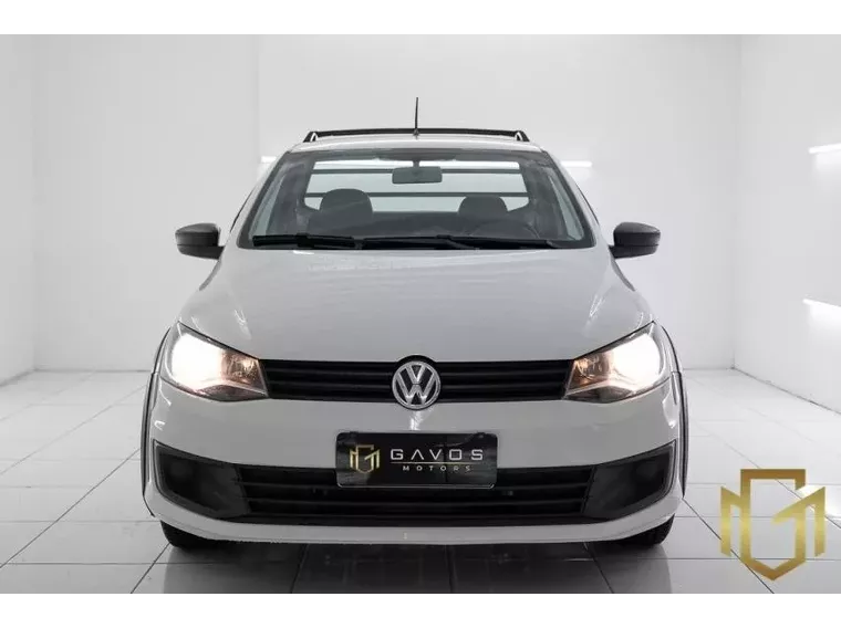 Volkswagen Saveiro Branco 17