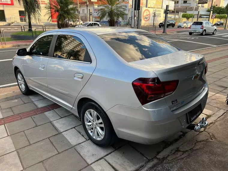 Chevrolet Cobalt Prata 5