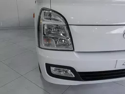 Hyundai HR